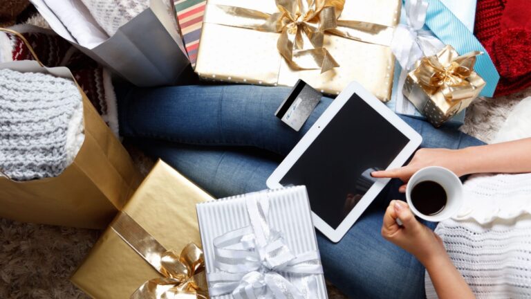 2024 Holiday Sales Surpass Record-Breaking Expectations